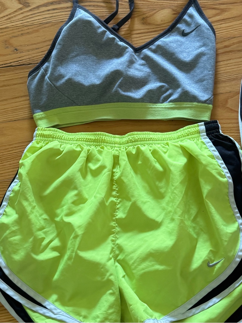 Nike exercise shorts and bra Set neon yellow and dark gray